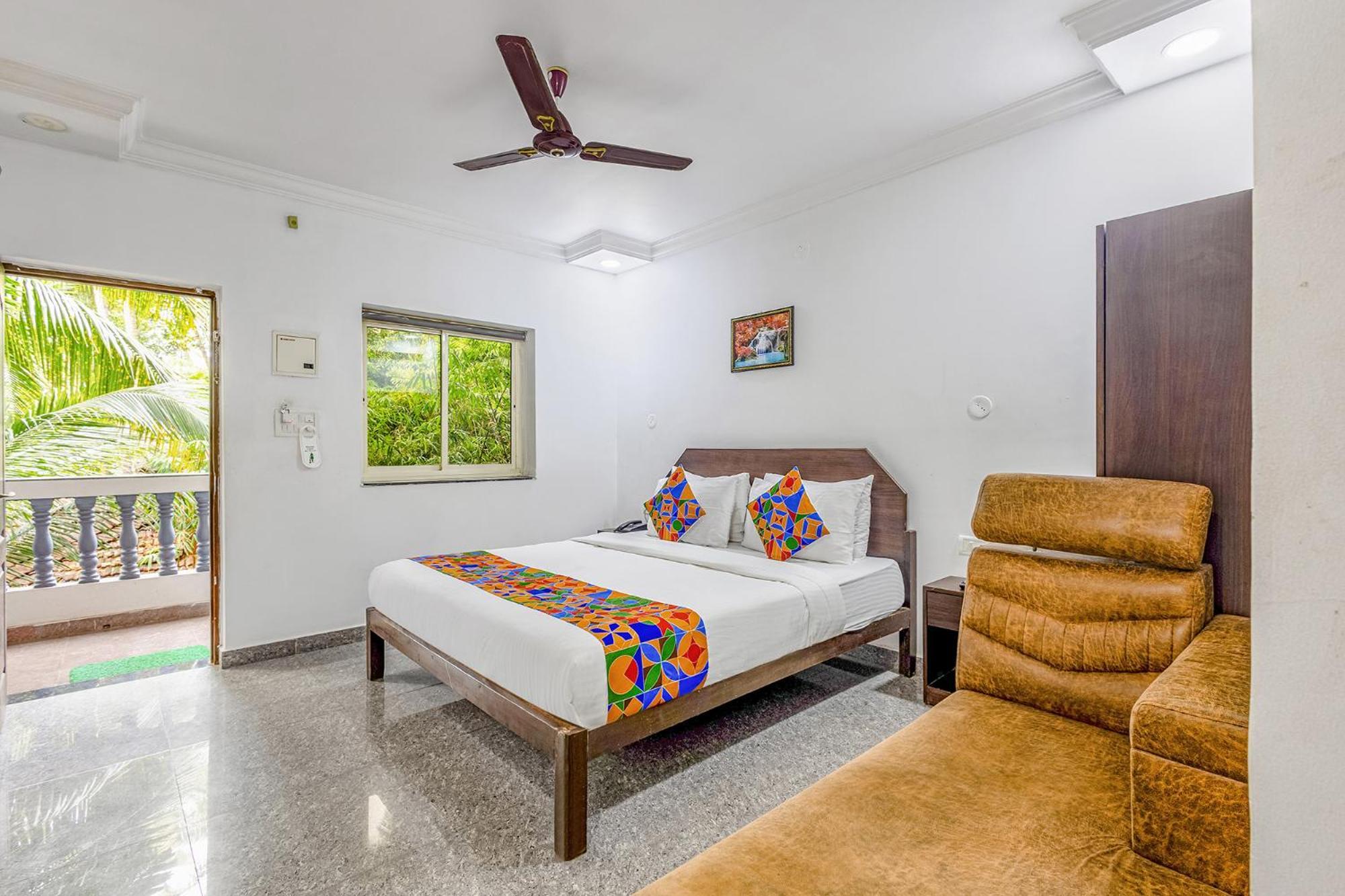 Fabhotel Raj Resort - Nr Calangute Beach Екстер'єр фото